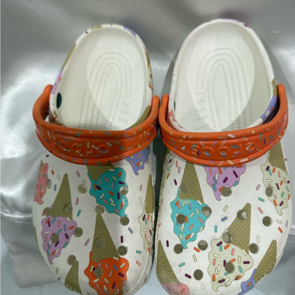 CROCS Kids Ice Cream Print Slippers with Orange Strap